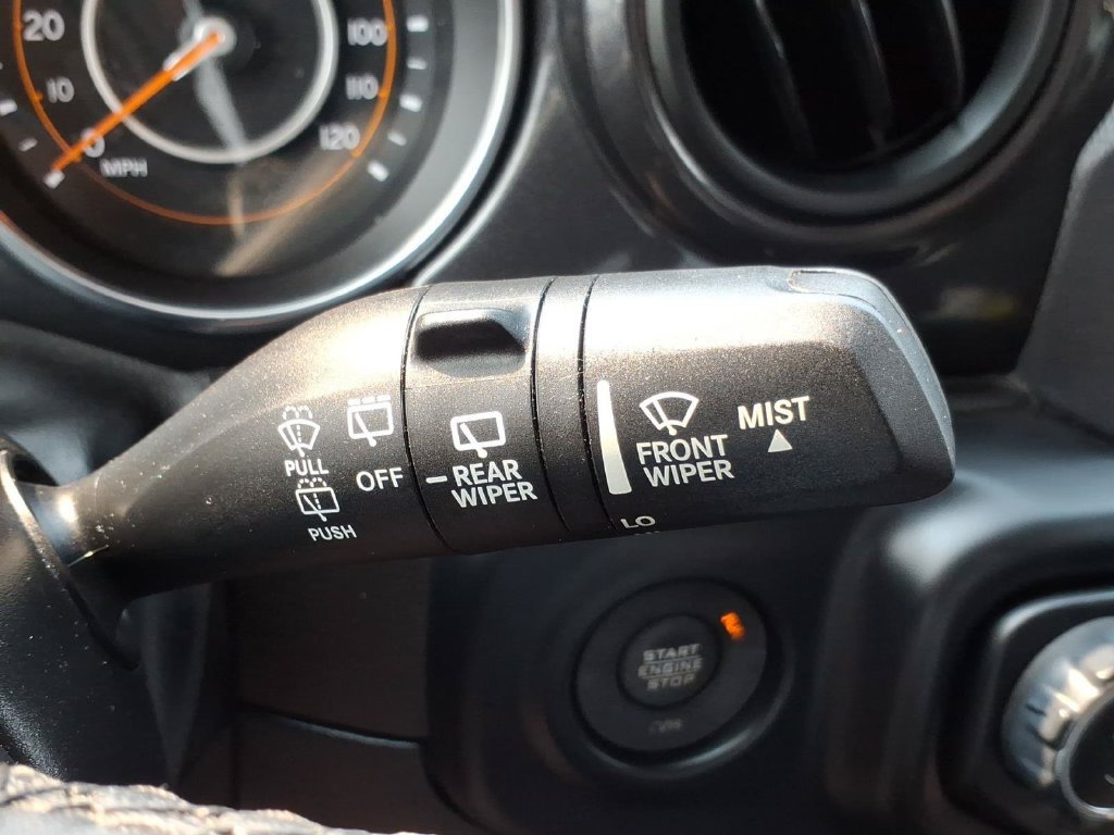 Used 2022 Jeep Wrangler Unlimited Sport AWD/4WD image 26