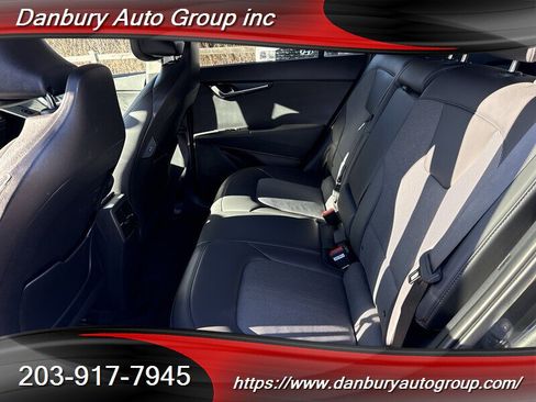 Used 2025 Kia Niro Wind w/ Wind Preserve Package FWD image 13