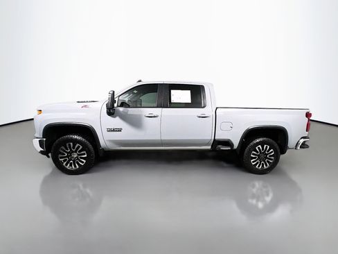 Used 2024 Chevrolet Silverado 2500 LT w/ Texas Edition image 8