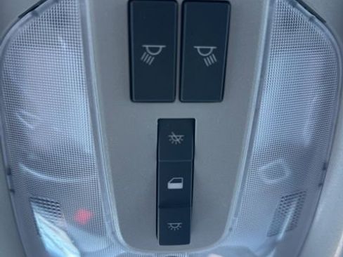 Used 2017 GMC Terrain SLE w/ Chrome Edition image 27