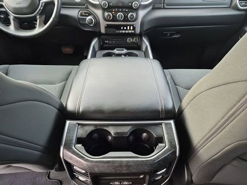 Used 2019 RAM 1500 Big Horn image 23