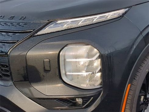 New 2025 Mitsubishi Outlander SEL Black Edition image 10