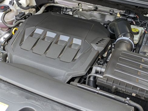 Used 2023 Audi Q3 2.0T Premium w/ Convenience Package image 24