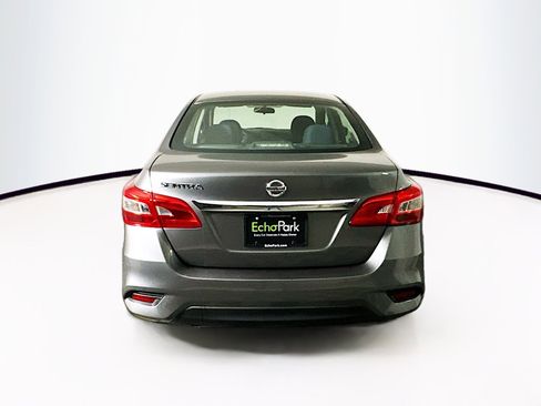 Used 2019 Nissan Sentra S image 7