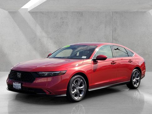 Used 2024 Honda Accord EX image 8