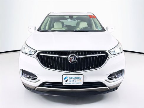 Used 2020 Buick Enclave Essence w/ Sound and Sites Package AWD/4WD image 6