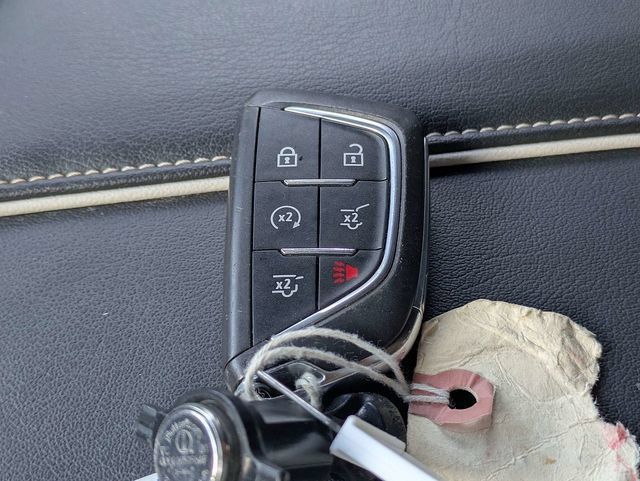 Certified 2024 Cadillac Escalade Sport AWD/4WD image 35