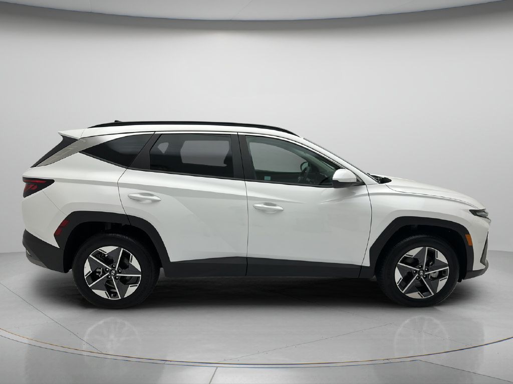 Used 2025 Hyundai Tucson SEL AWD/4WD image 6