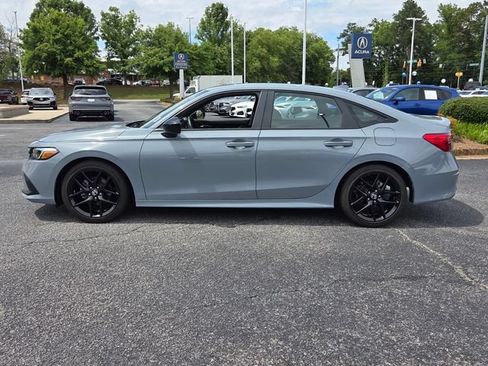 Used 2024 Honda Civic Sport image 4