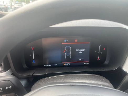 Used 2025 Ford Maverick XLT FWD image 16
