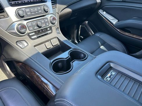 Used 2017 Chevrolet Tahoe LT AWD/4WD image 19