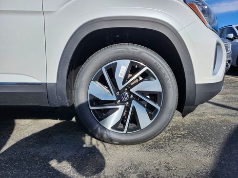 New 2026 Volkswagen Atlas SEL AWD/4WD image 15