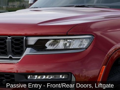 New 2026 Jeep Grand Cherokee Limited AWD/4WD image 12