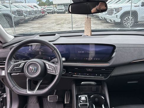 Used 2024 Buick Envision Sport Touring AWD/4WD image 17
