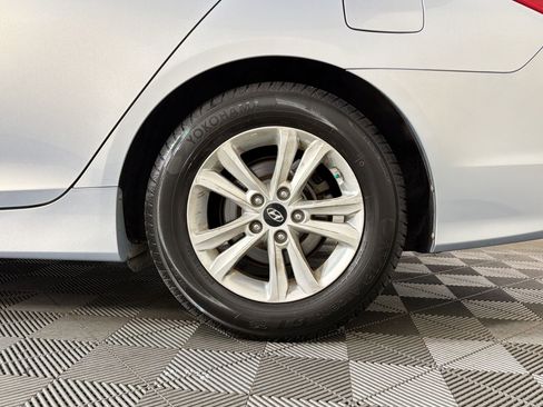 Used 2014 Hyundai Sonata GLS FWD image 9
