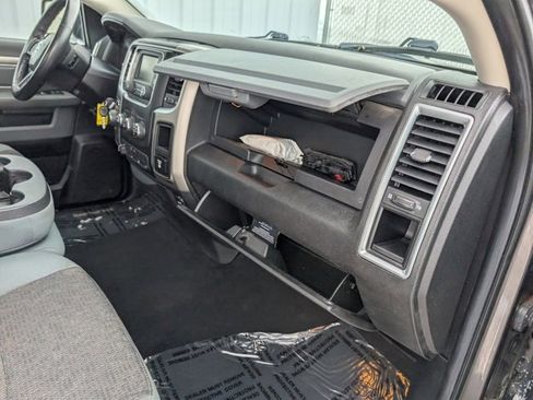 Used 2014 RAM 1500 Big Horn image 28