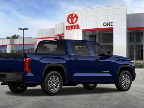 New 2026 Toyota Tundra SR5 w/ SR5 Convenience Package AWD/4WD image 44