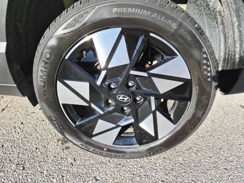 Used 2025 Hyundai Kona SEL image 14