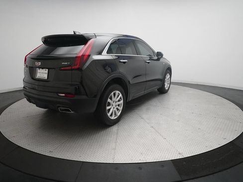 Used 2022 Cadillac XT4 Luxury w/ Cold Weather Package AWD/4WD image 35