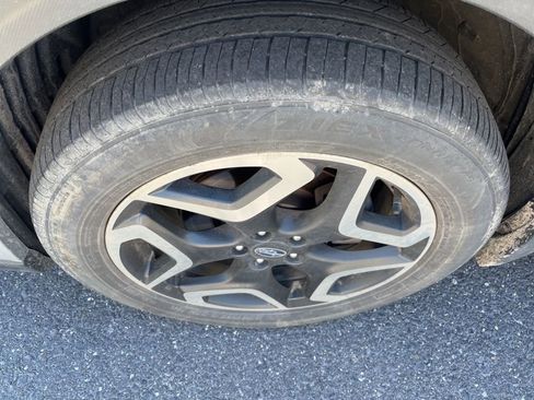 Used 2019 Subaru Crosstrek 2.0i Limited w/ Moonroof Package w/Navigation image 12