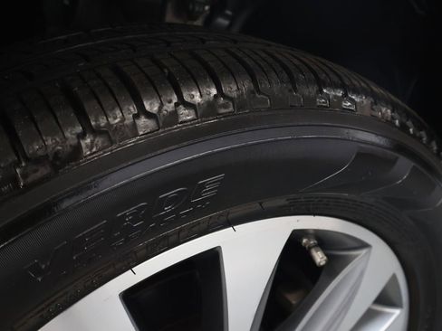 Used 2015 Mercedes-Benz GL 450 4MATIC w/ Appearance Package image 33