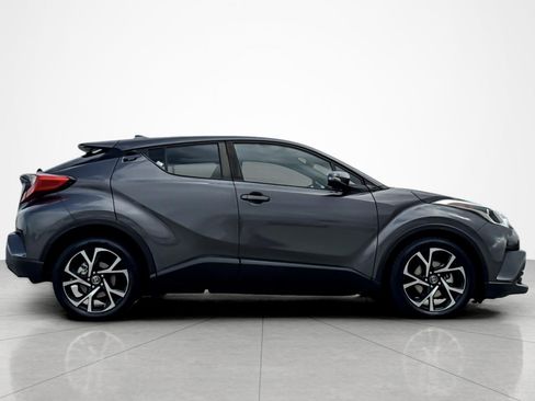 Certified 2018 Toyota C-HR XLE FWD image 6