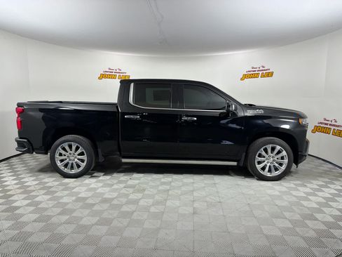 Used 2021 Chevrolet Silverado 1500 High Country AWD/4WD image 7