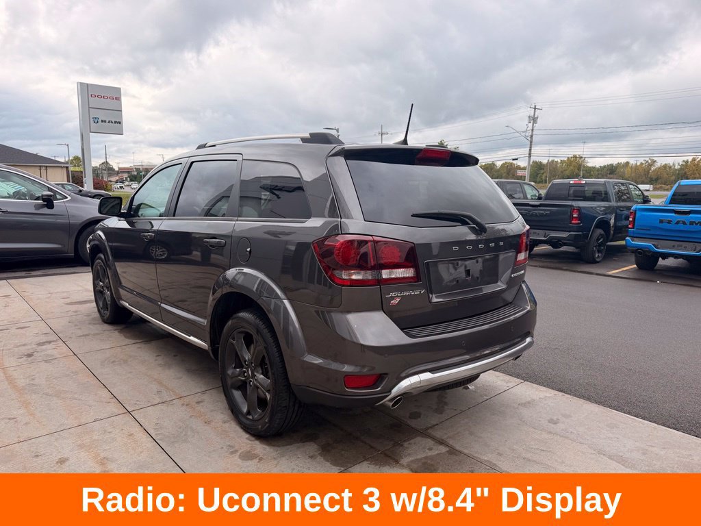 Used 2018 Dodge Journey Crossroad w/ Navigation Group AWD/4WD image 6