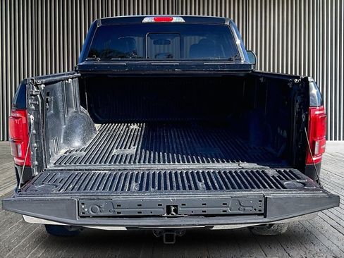 Used 2015 Ford F150 Lariat w/ Equipment Group 502A Luxury image 19