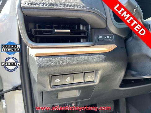 Certified 2024 Toyota Grand Highlander Limited image 19