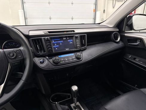 Used 2017 Toyota RAV4 Limited w/ Carpet Mat Package AWD/4WD image 16