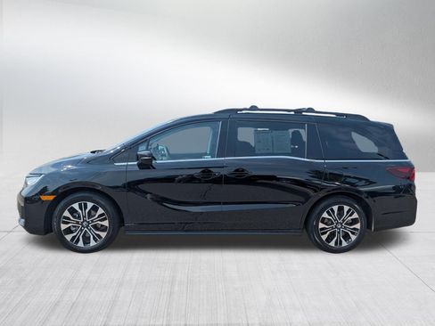 Used 2026 Honda Odyssey Elite image 4