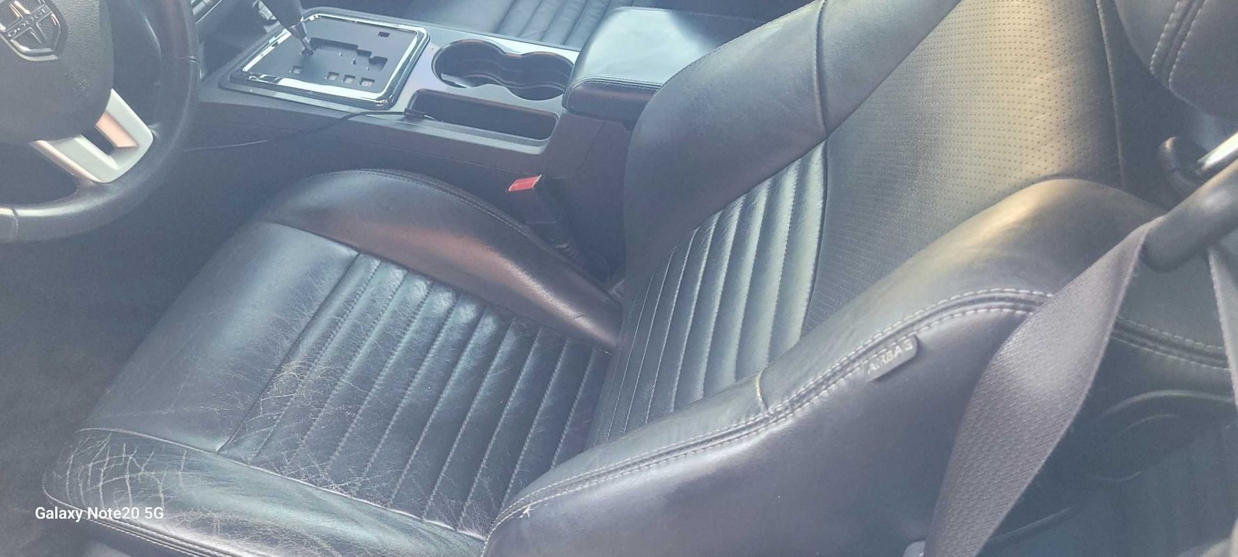 Used 2014 Dodge Challenger SXT Plus RWD image 14