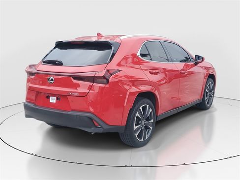 Used 2024 Lexus UX 250h 250h Premium image 7