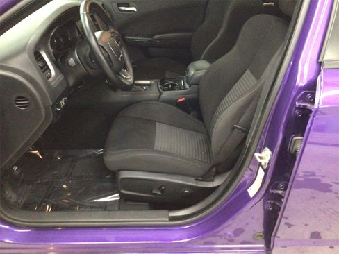 Used 2023 Dodge Charger GT w/ Blacktop Package image 9