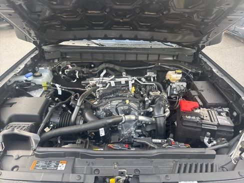 Used 2025 Ford Bronco 2-Door image 7