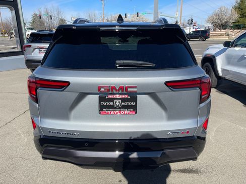 Used 2026 GMC Terrain AT4 image 5
