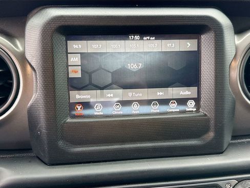 Used 2023 Jeep Wrangler Sport image 16