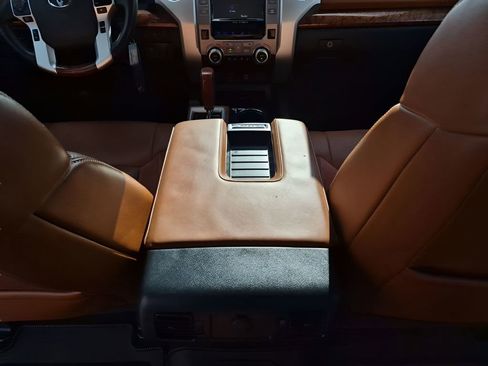 Used 2019 Toyota Tundra 1794 Edition image 22