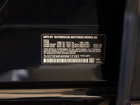 Used 2024 BMW X7 xDrive40i w/ M Sport Package image 35