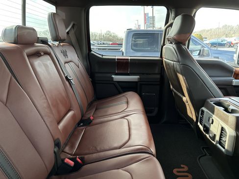 Used 2022 Ford F250 King Ranch w/ King Ranch Ultimate Package image 7