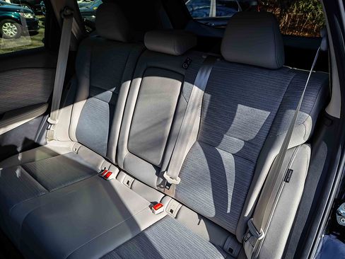 Used 2023 Nissan Rogue SV image 21