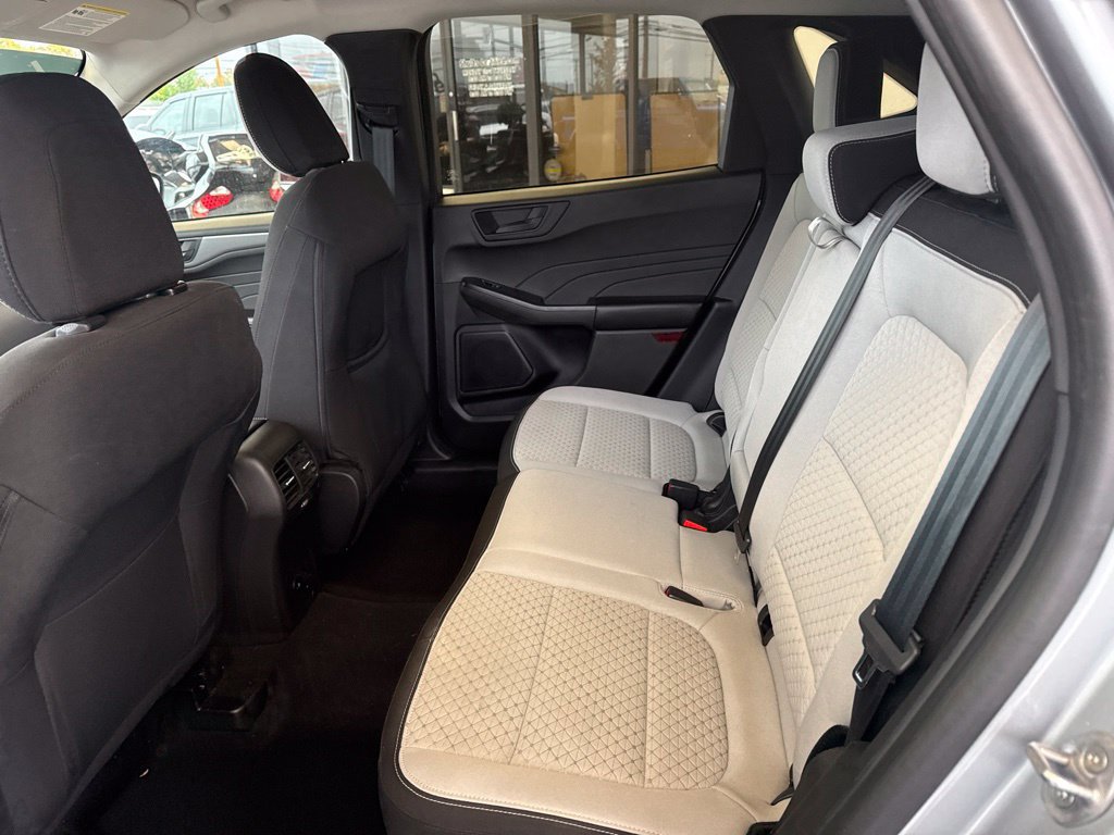 Used 2023 Ford Escape Active AWD/4WD image 12
