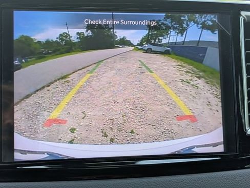 New 2025 Chrysler Voyager LX FWD image 21