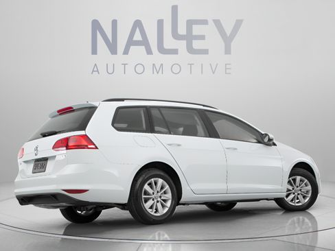 Used 2016 Volkswagen Golf SE FWD image 5