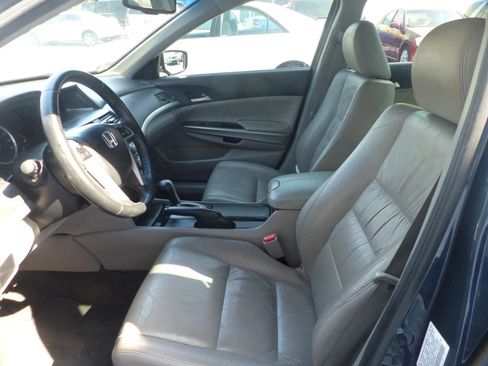 Used 2010 Honda Accord EX-L image 18