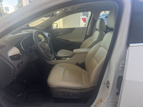 Used 2024 Chevrolet Malibu LT image 27