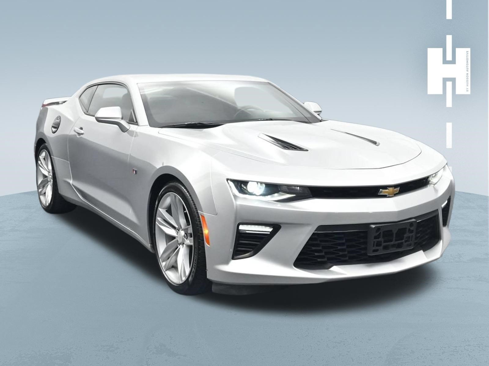Used 2018 Chevrolet Camaro SS RWD image 2