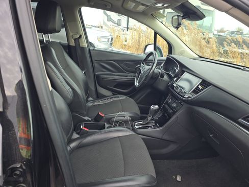 Used 2018 Buick Encore Preferred image 14