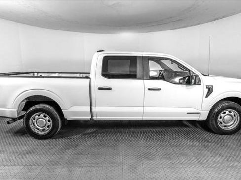 Used 2021 Ford F150 XL w/ Trailer Tow Package RWD image 9
